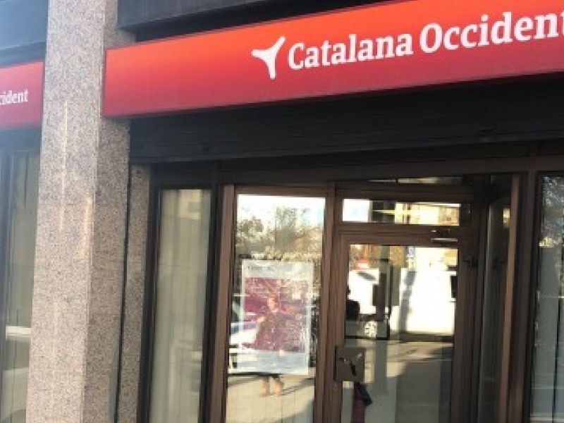 Catalana Occidente (3)