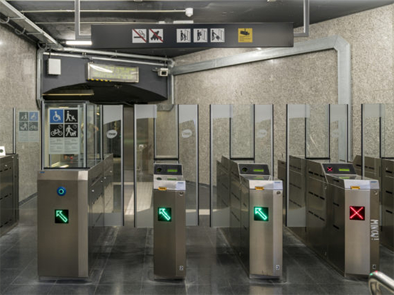El servicio de metro funcionará al cien por cien a partir del lunes